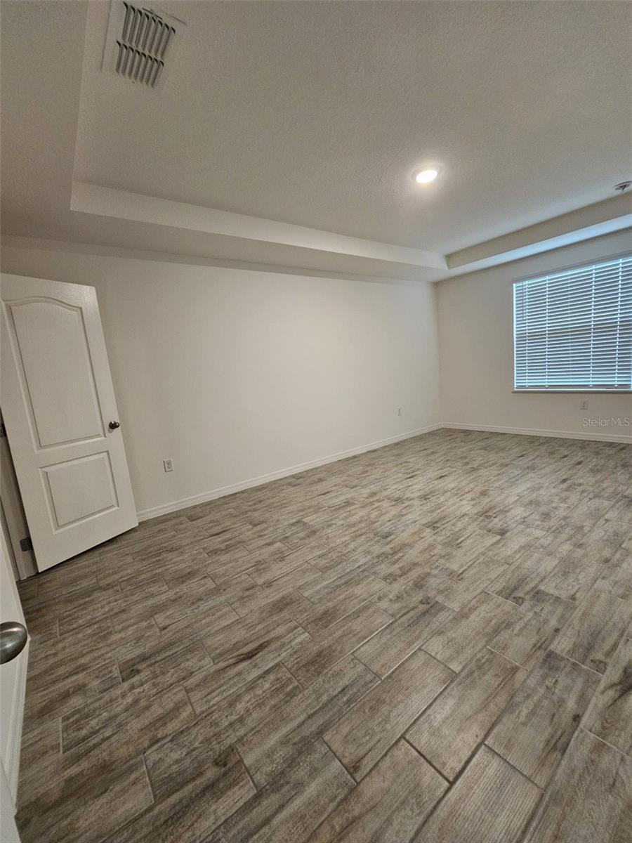 Image 29 of 43 For 1408 Oak Marsh Street