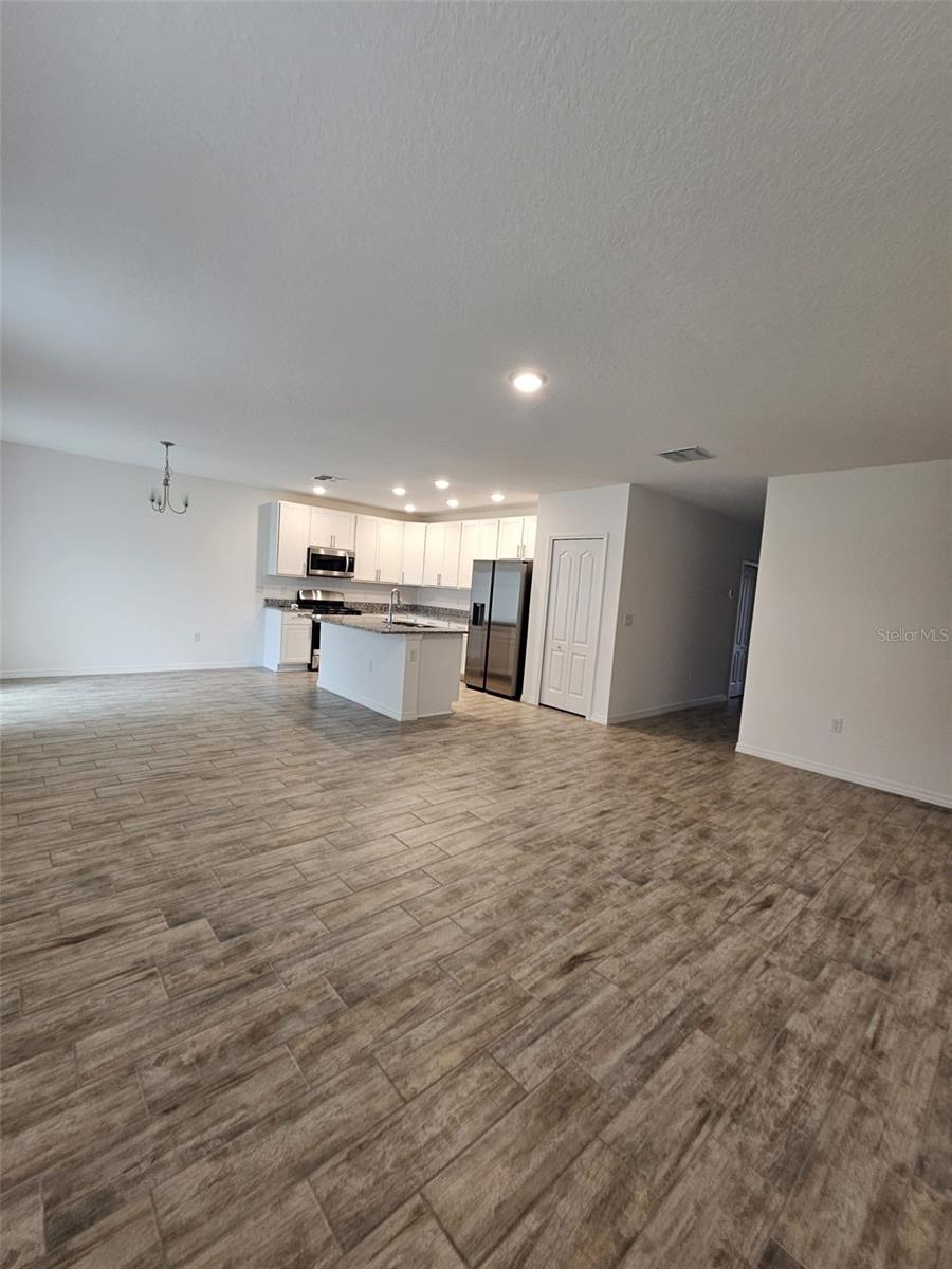 Image 30 of 43 For 1408 Oak Marsh Street