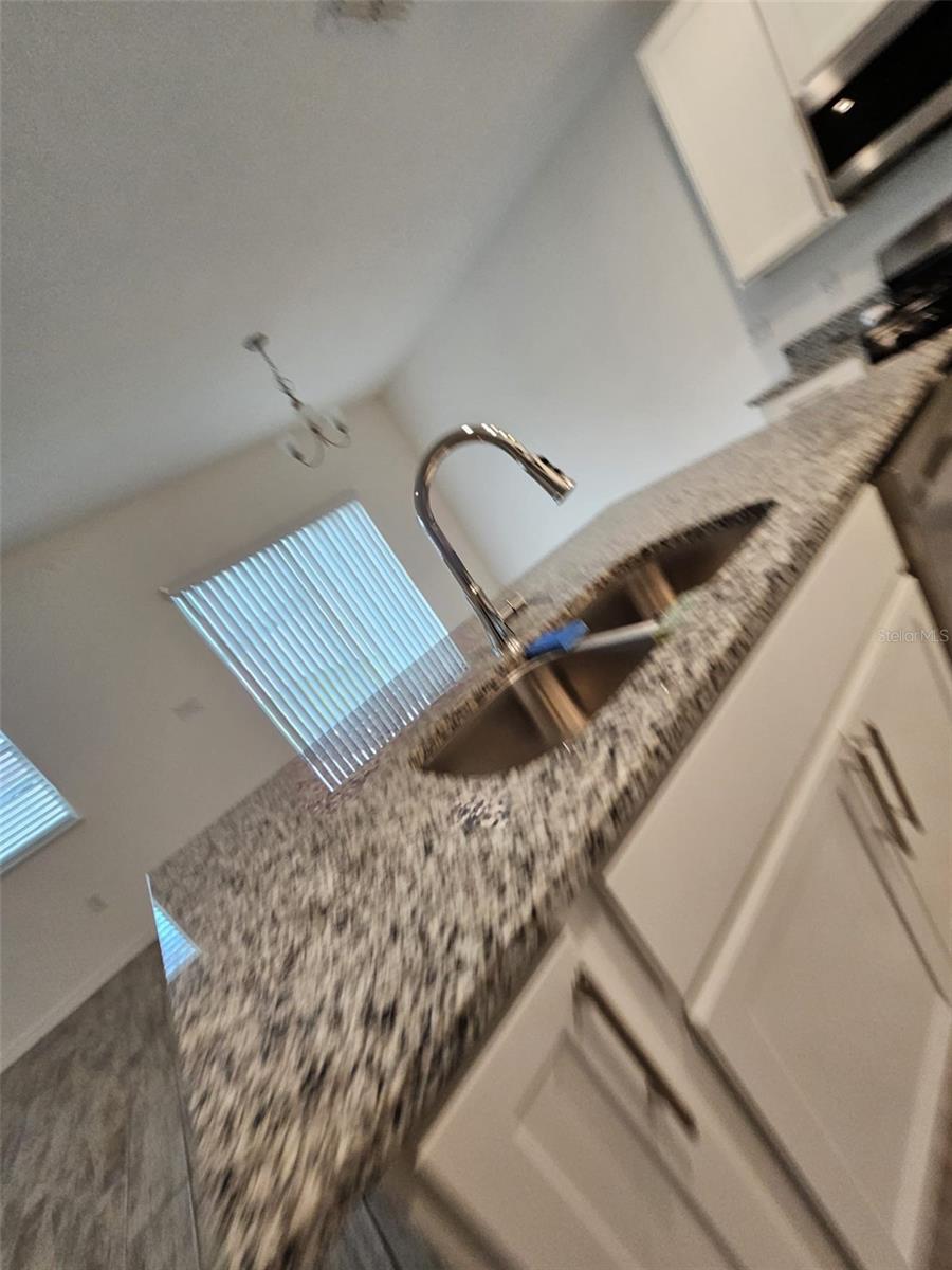 Image 32 of 43 For 1408 Oak Marsh Street