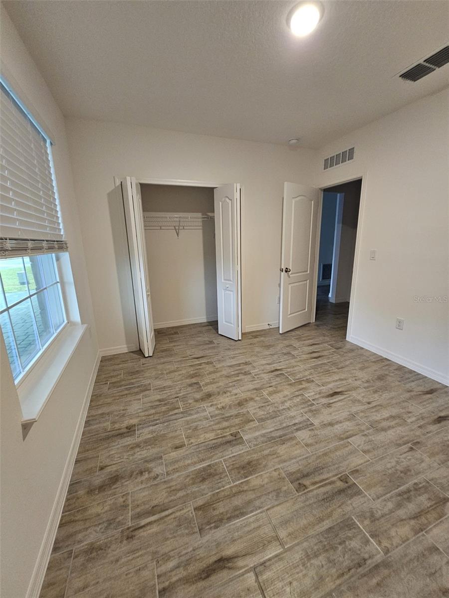 Image 37 of 43 For 1408 Oak Marsh Street