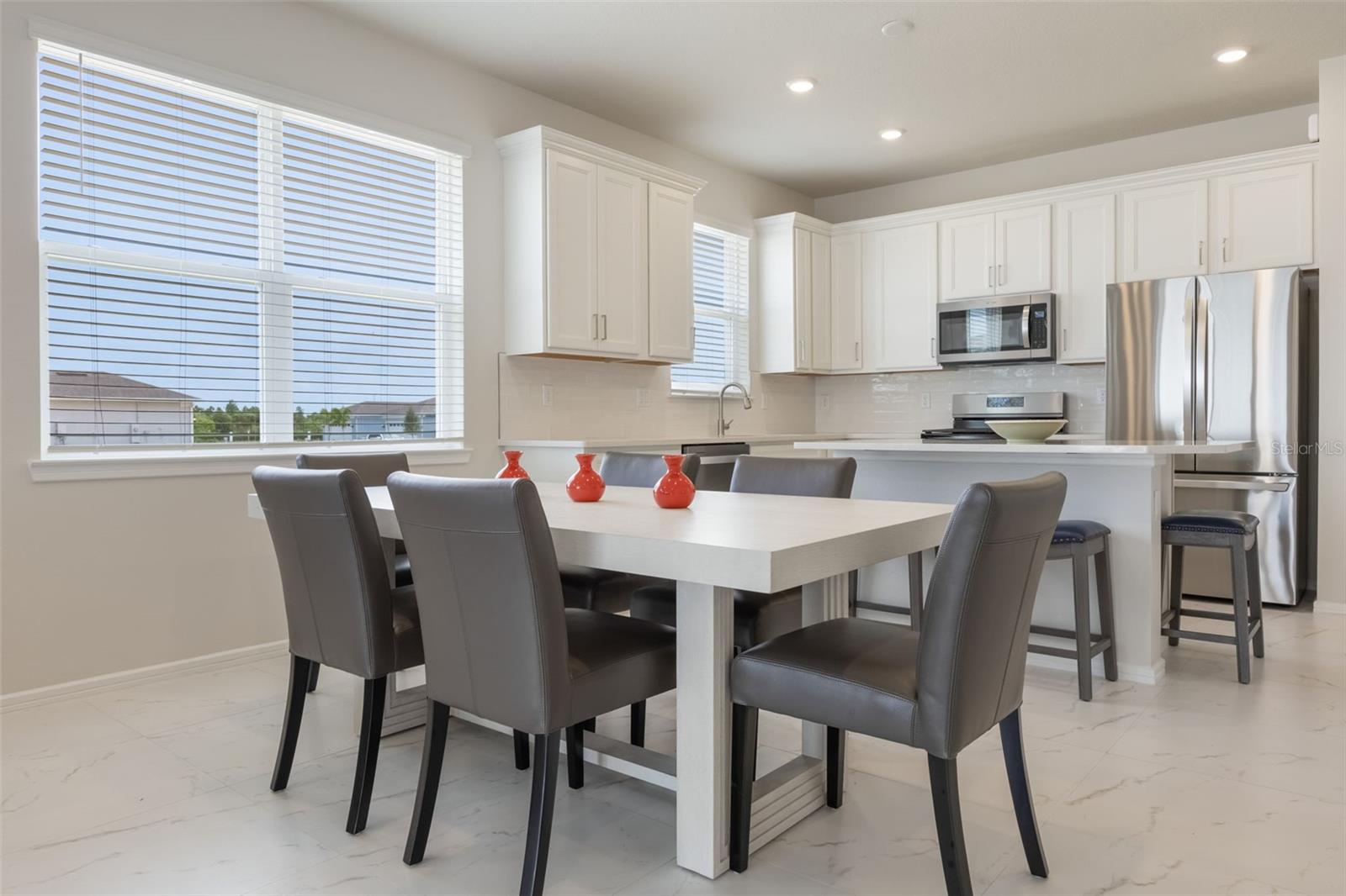 Image 19 of 36 For 13562 Pearl Beach Street