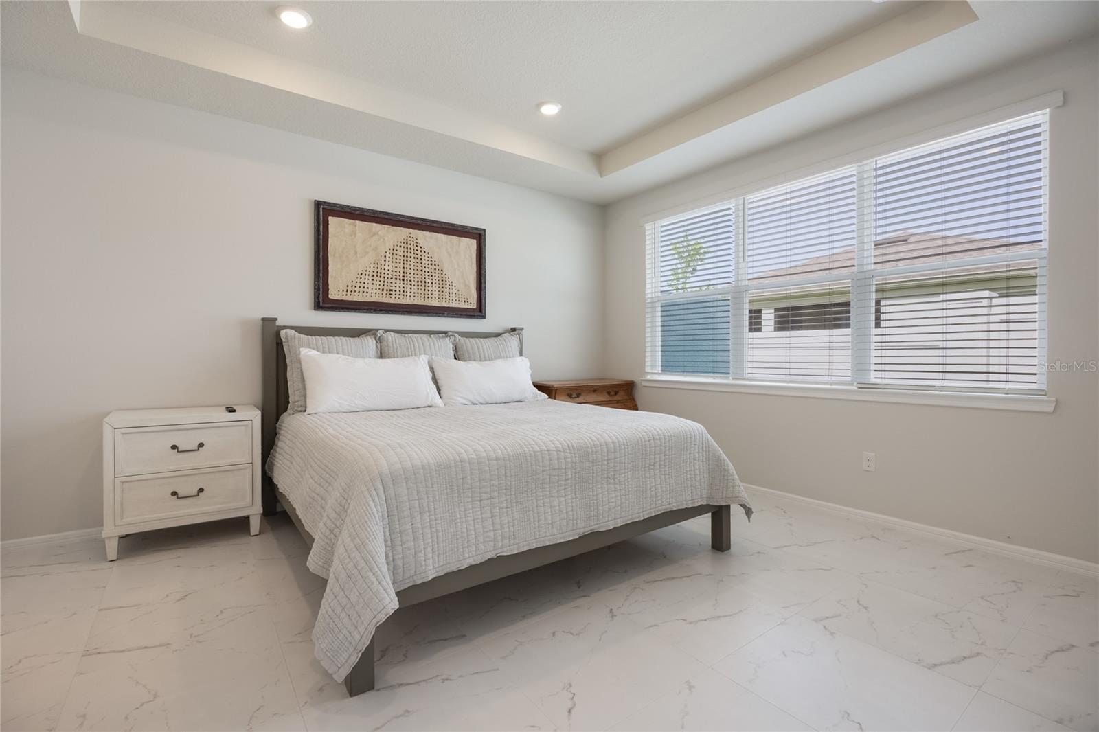 Image 32 of 36 For 13562 Pearl Beach Street