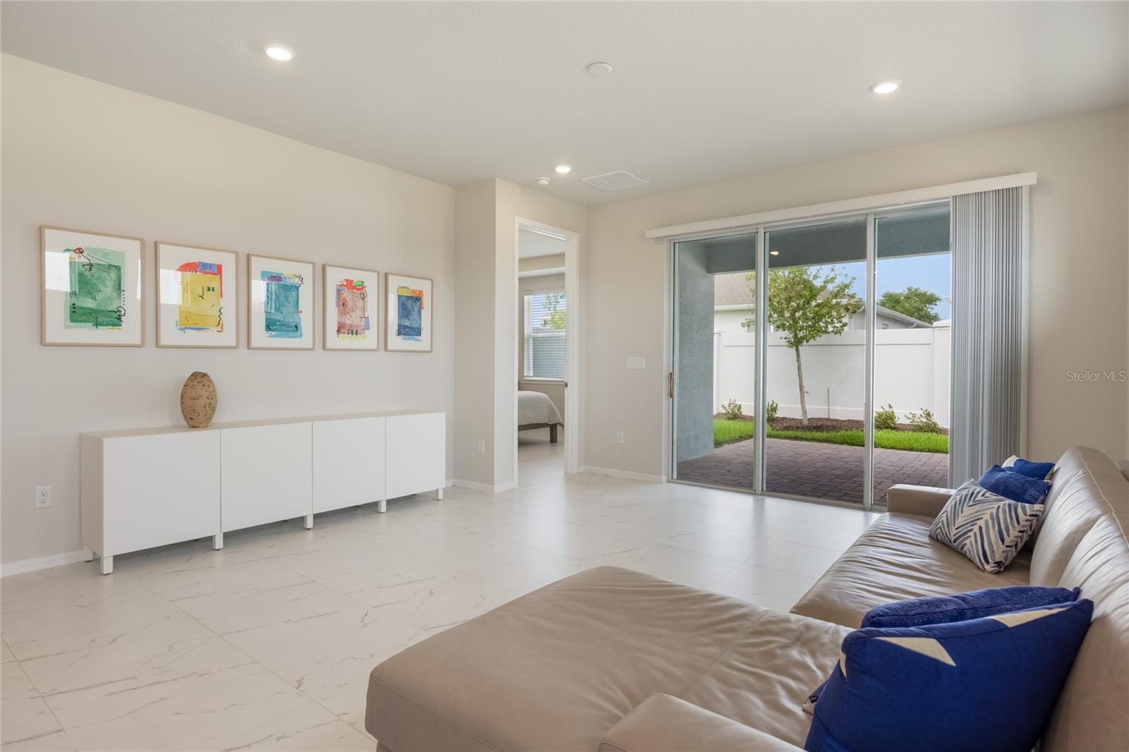 Image 34 of 36 For 13562 Pearl Beach Street