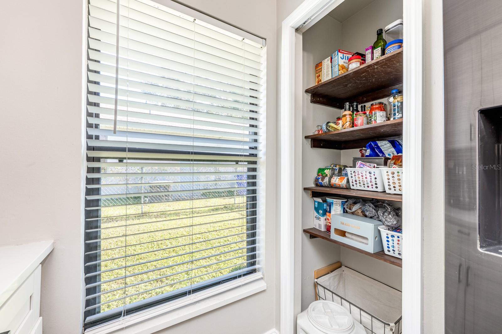 Image 18 of 51 For 3606 Tree Line Way