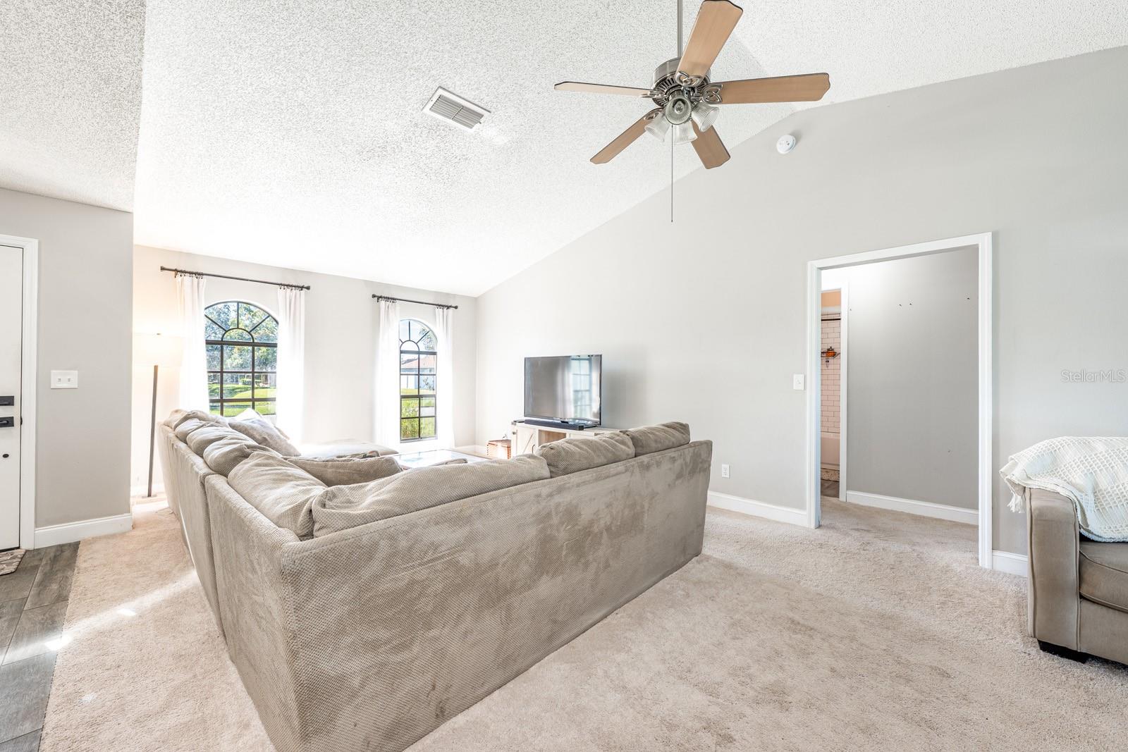 Image 19 of 51 For 3606 Tree Line Way