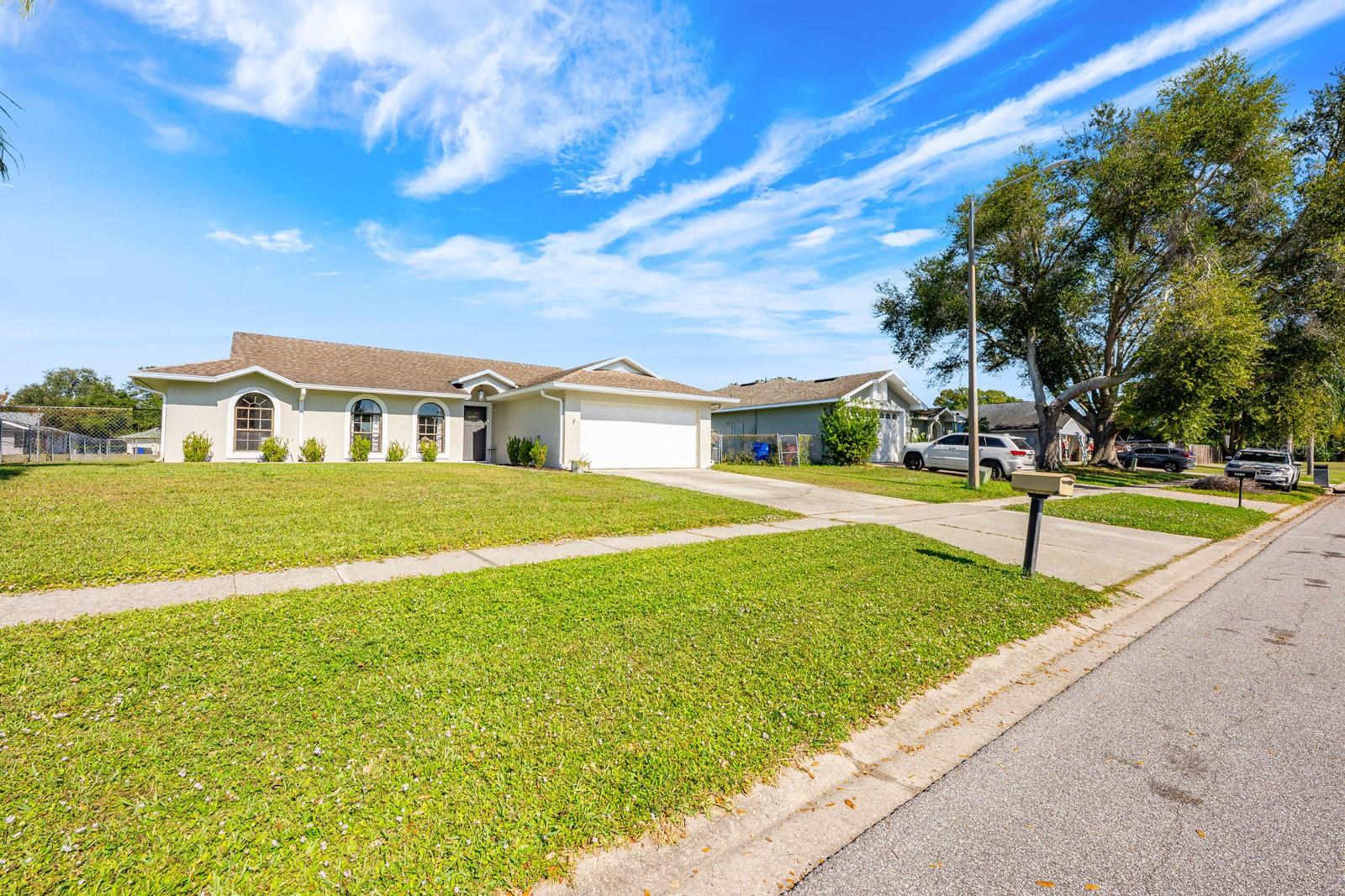 Image 3 of 51 For 3606 Tree Line Way