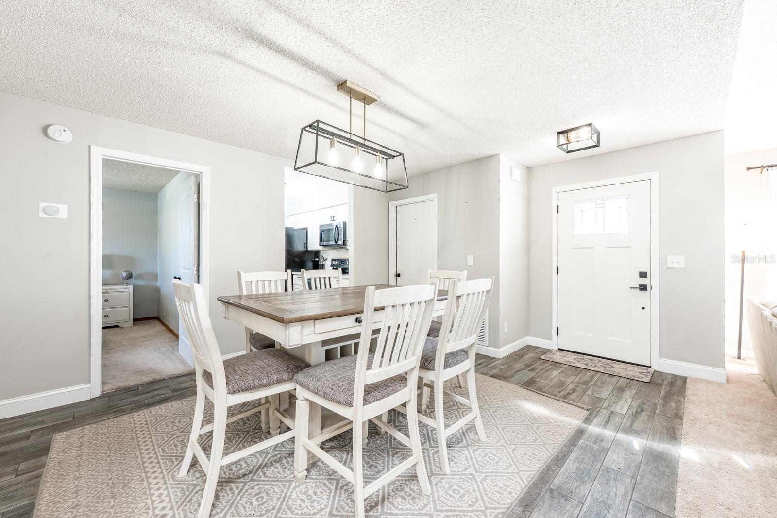 Image 8 of 51 For 3606 Tree Line Way