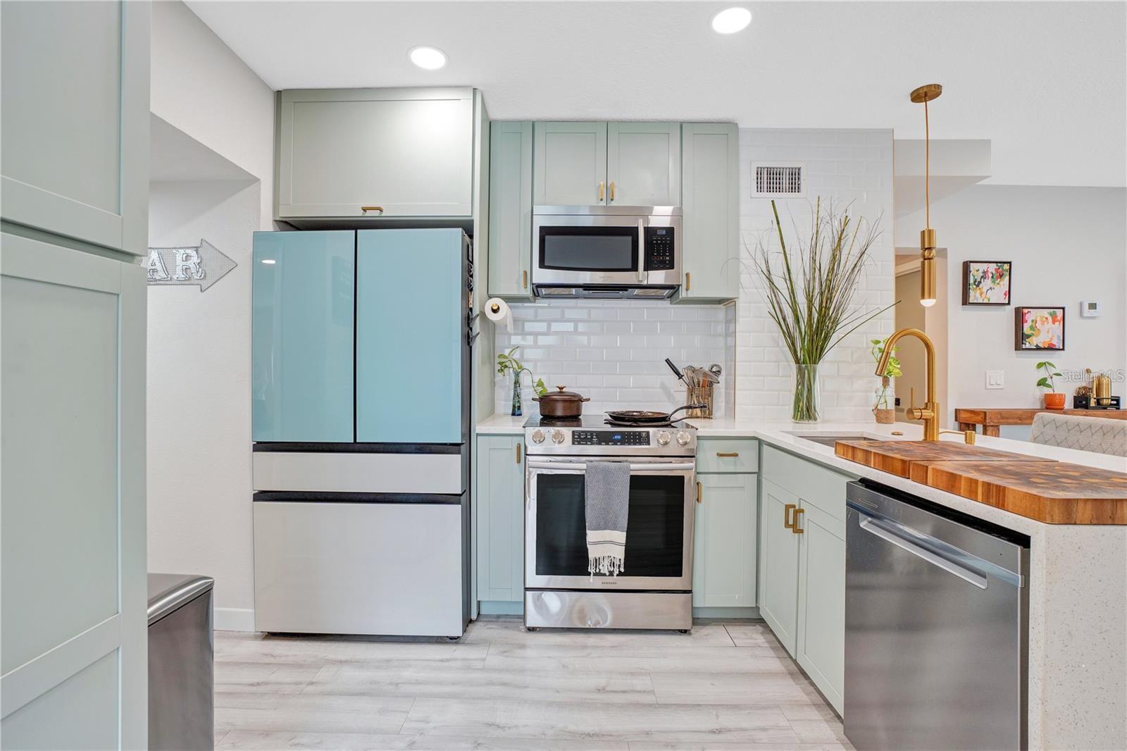 Image 7 of 15 For 1891 Oglesby Avenue