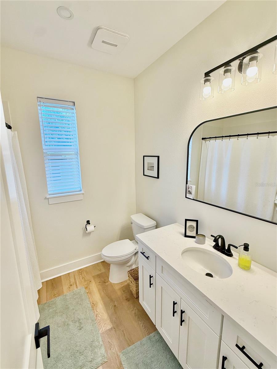 Image 16 of 18 For 5347 Antoinette Street