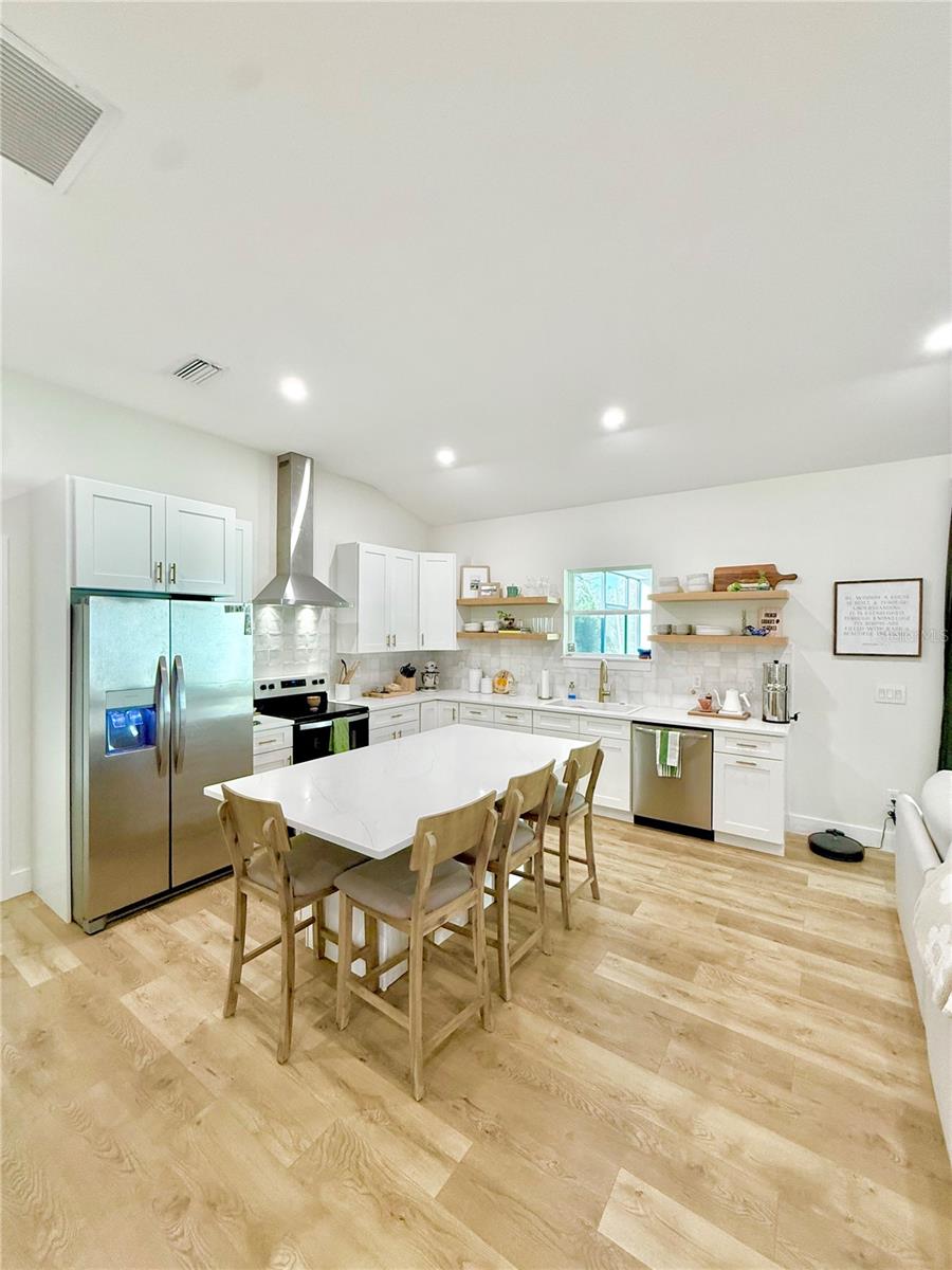 Image 7 of 18 For 5347 Antoinette Street