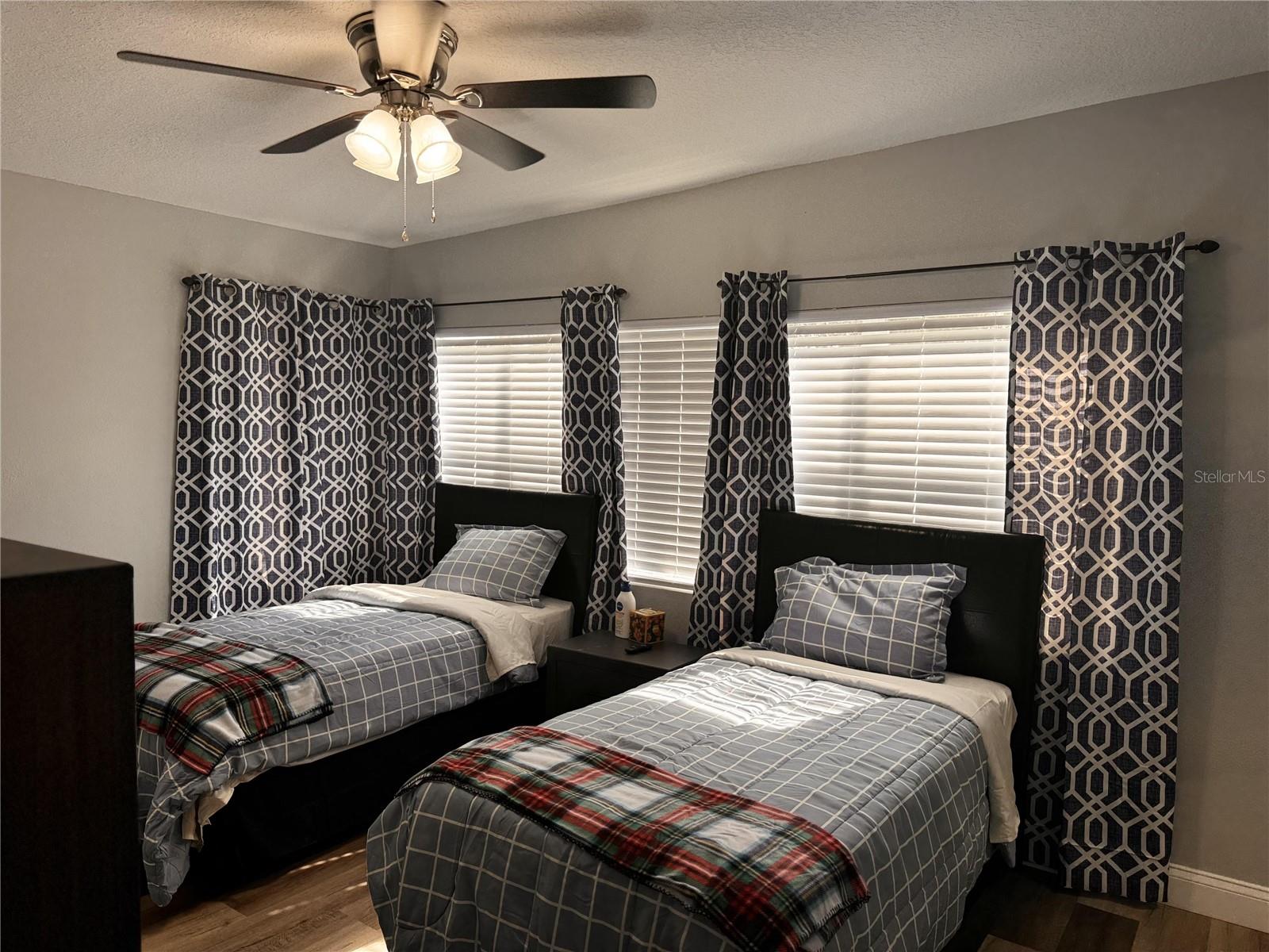 Image 21 of 26 For 100 Coleman Circle