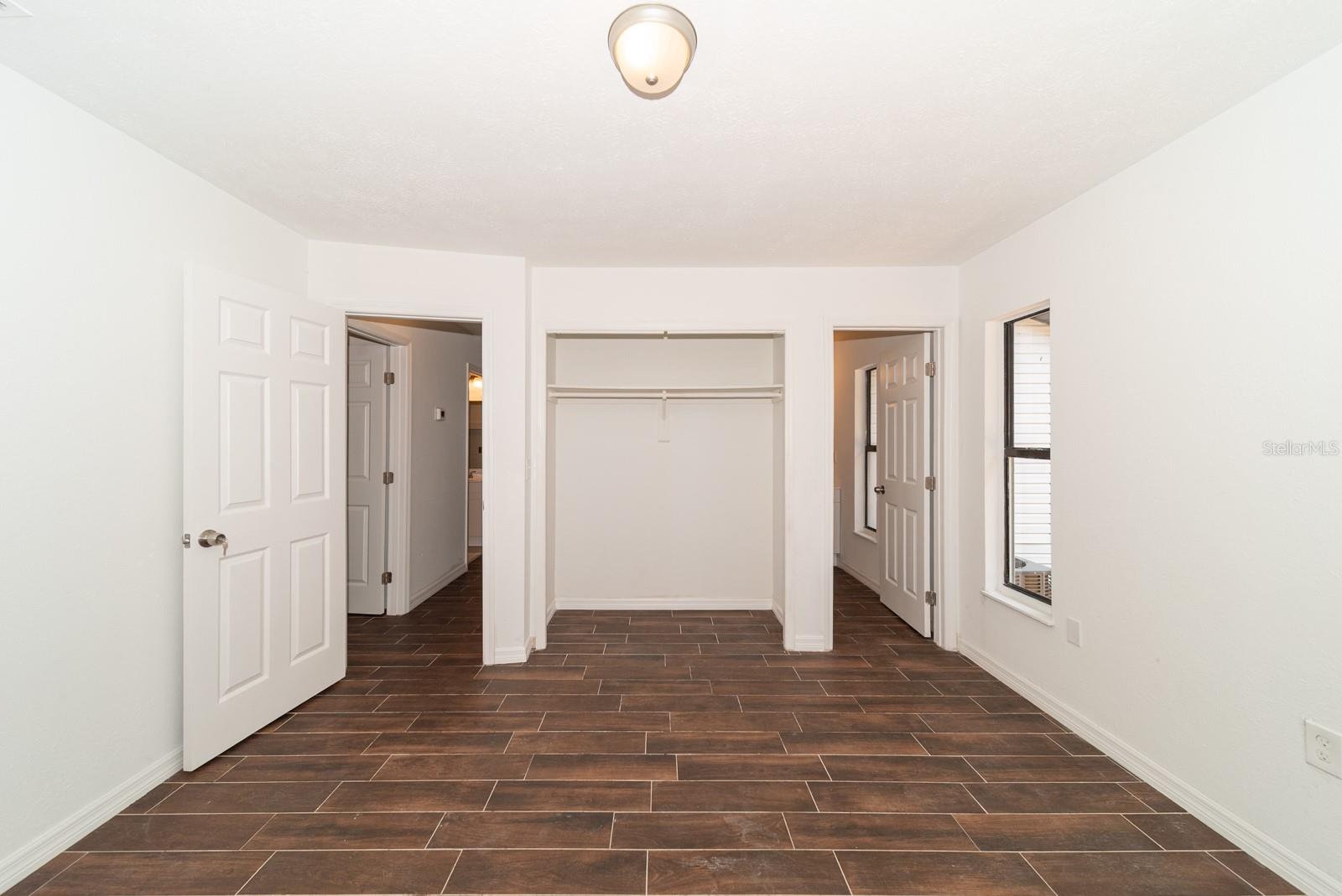 Image 32 of 41 For 6345 Hatcher Road