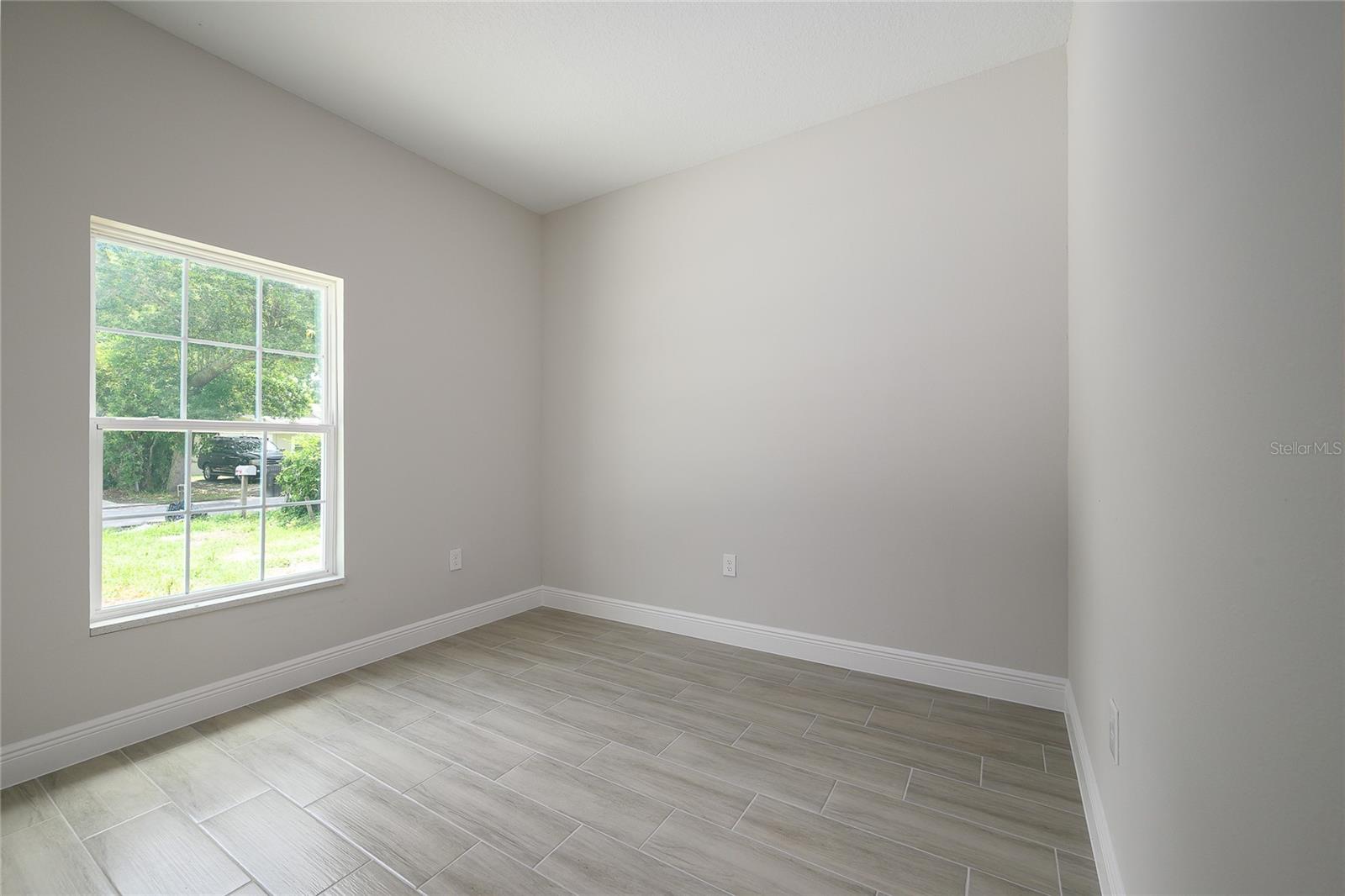 Image 21 of 30 For 150 Mandrake Street