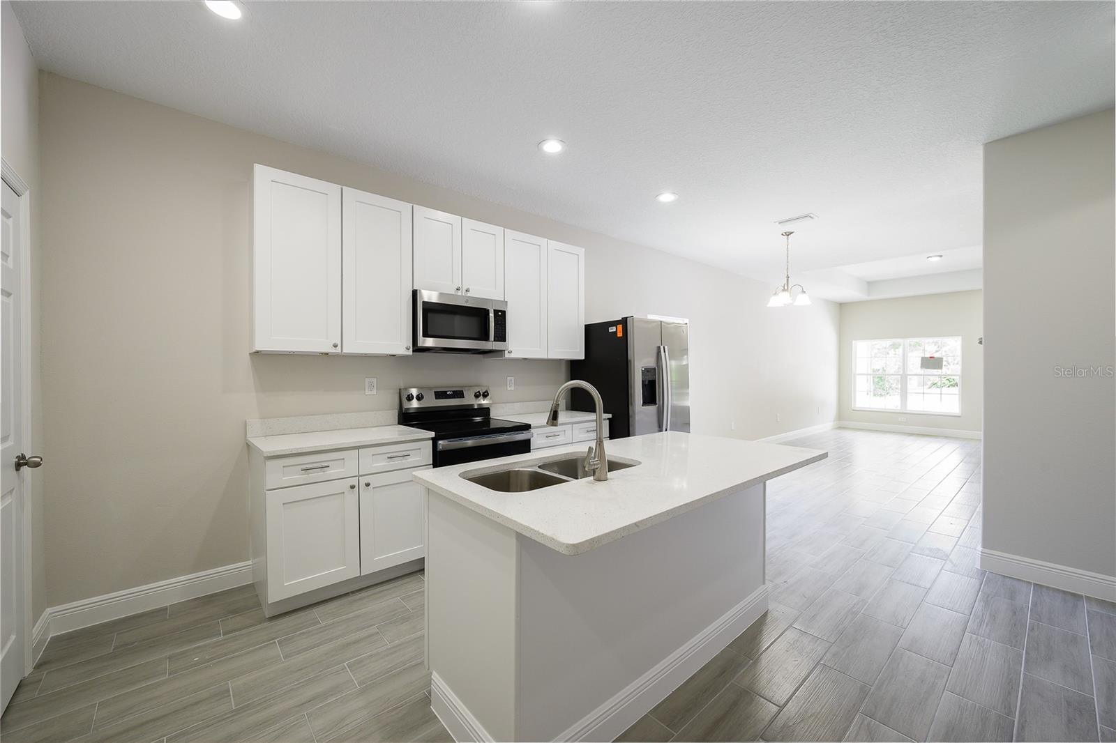 Image 7 of 30 For 150 Mandrake Street