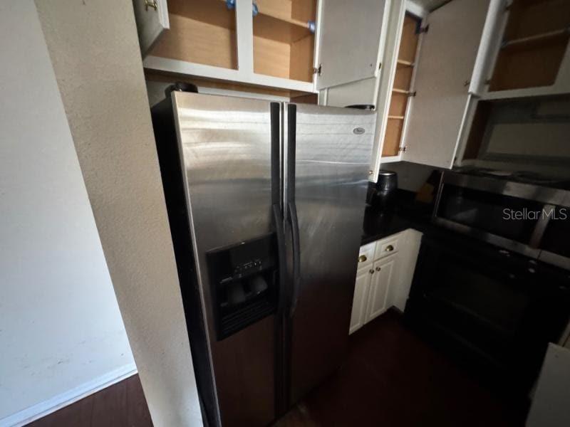 Image 3 of 9 For 9729 Meadow Field Circle