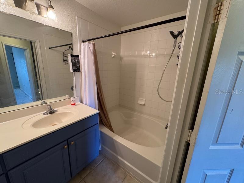 Image 5 of 9 For 9729 Meadow Field Circle