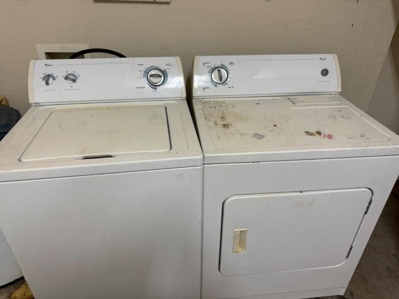 Image 8 of 9 For 9729 Meadow Field Circle