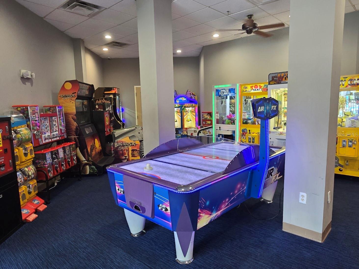 Image 18 of 23 For 12556 Floridays Resort Drive A-201