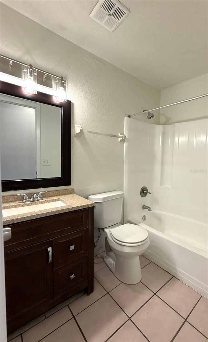 Image 13 of 32 For 301 26 Street