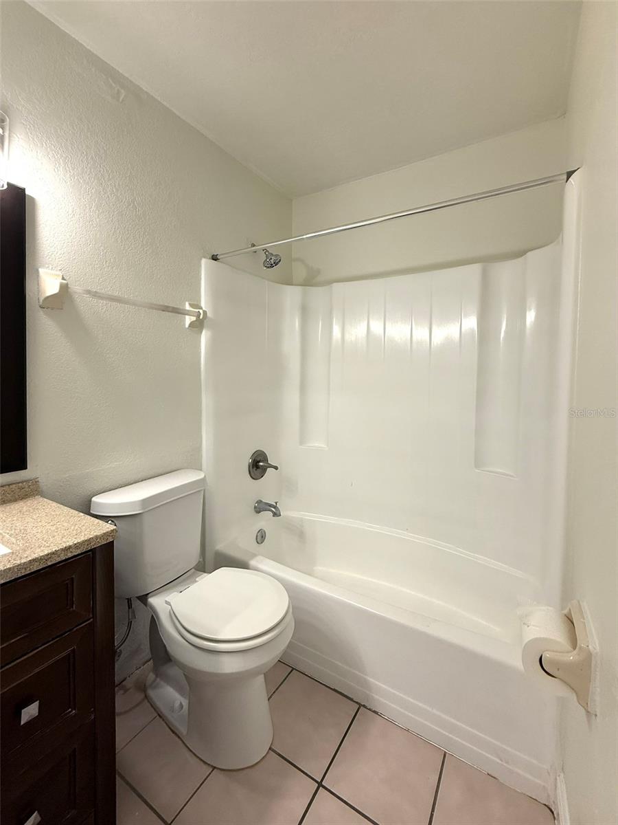 Image 14 of 32 For 301 26 Street