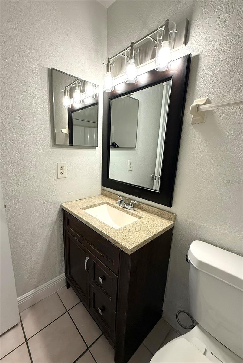 Image 15 of 32 For 301 26 Street