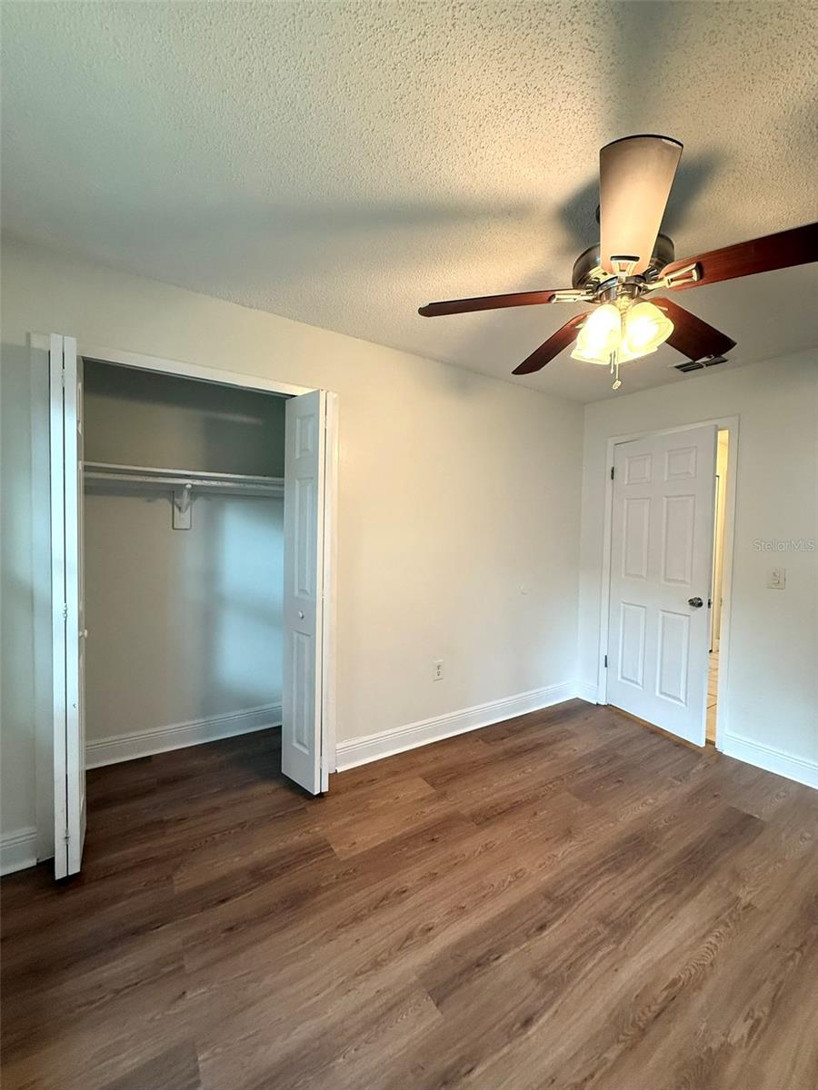 Image 19 of 32 For 301 26 Street