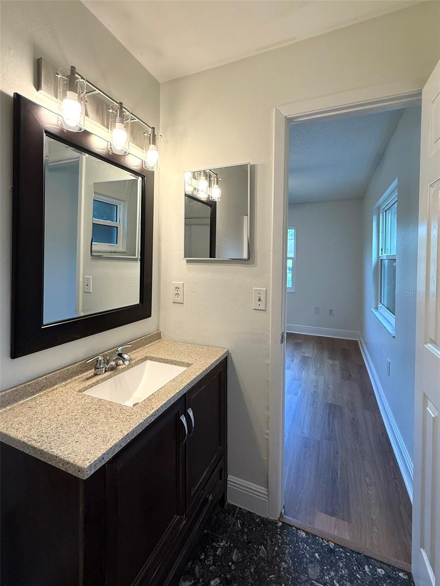 Image 27 of 32 For 301 26 Street