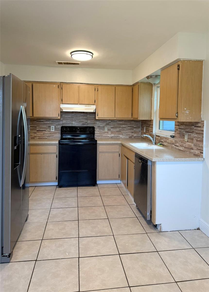 Image 6 of 32 For 301 26 Street