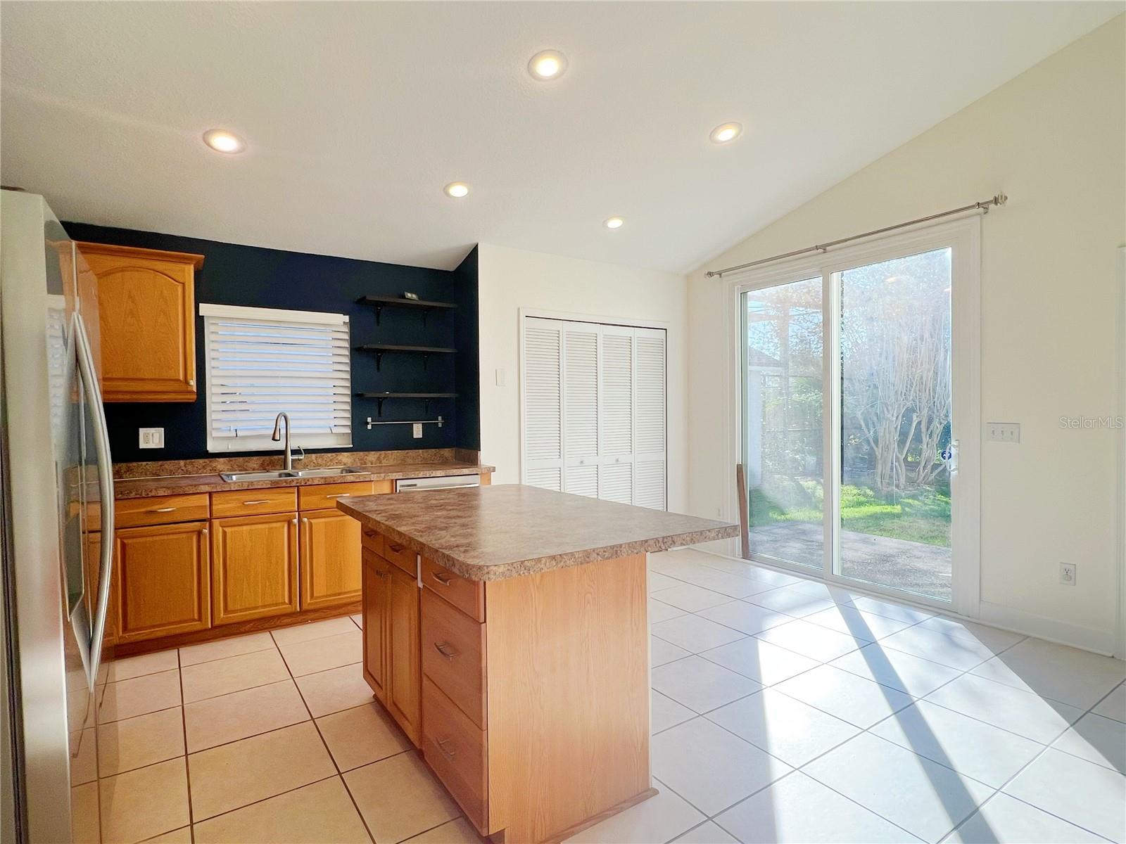 Image 4 of 15 For 1648 Slash Pine Place