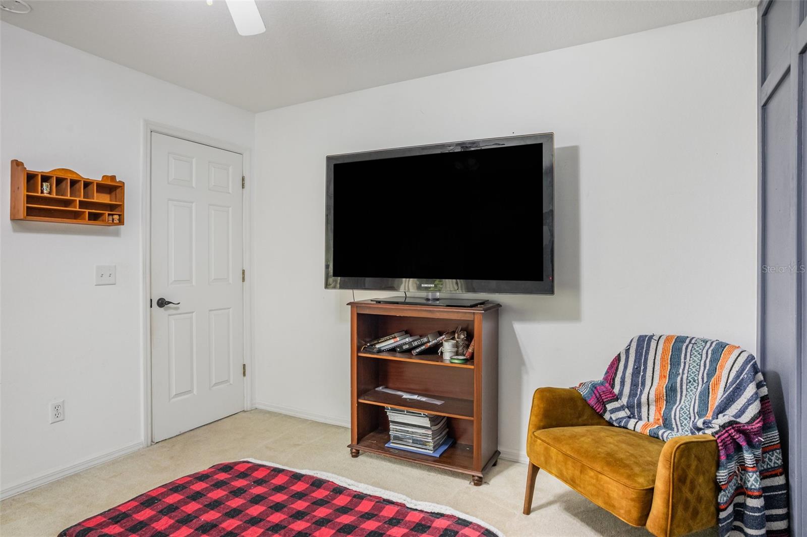 Image 20 of 30 For 1356 Canary Drive