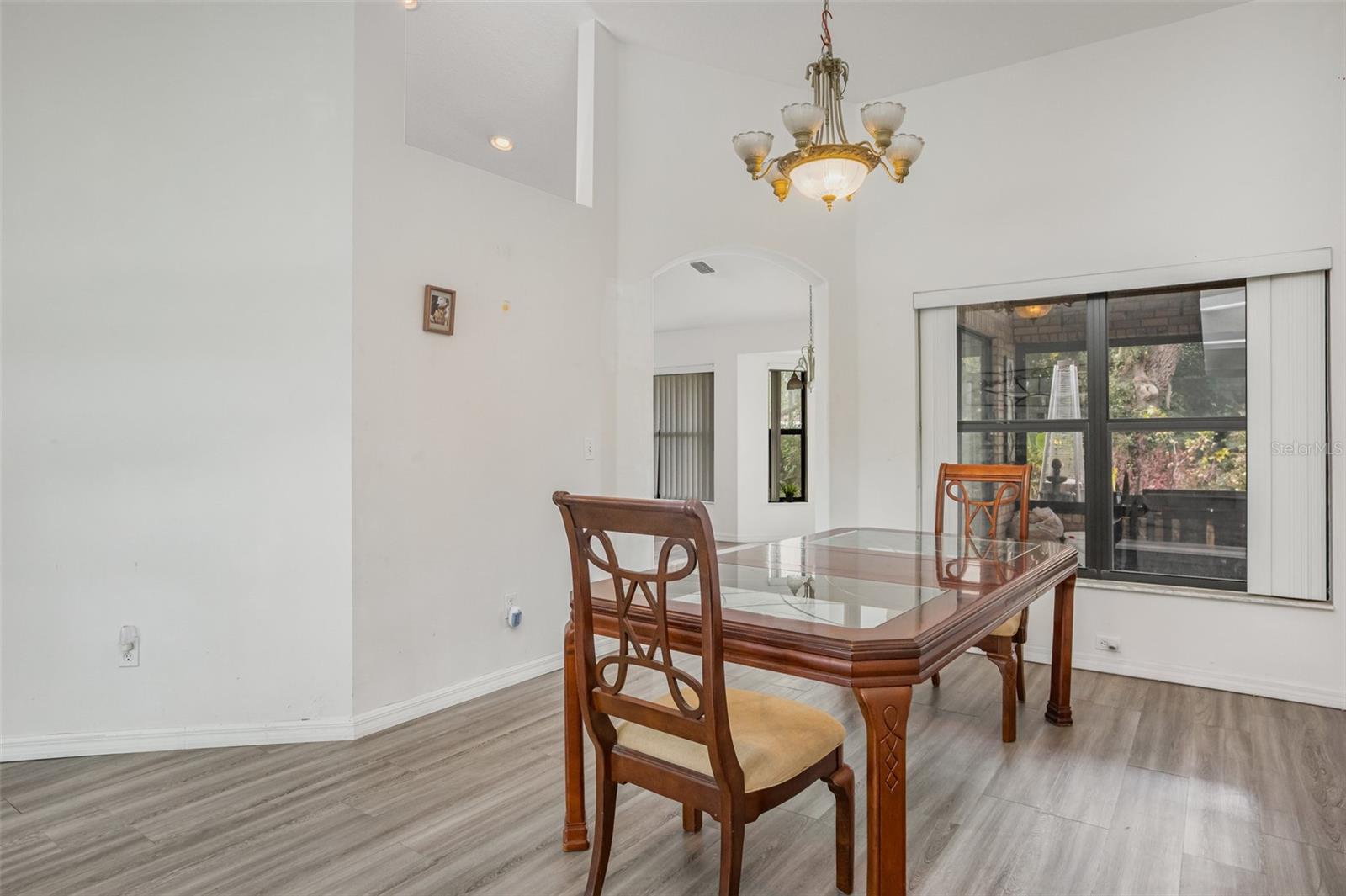 Image 6 of 30 For 1356 Canary Drive