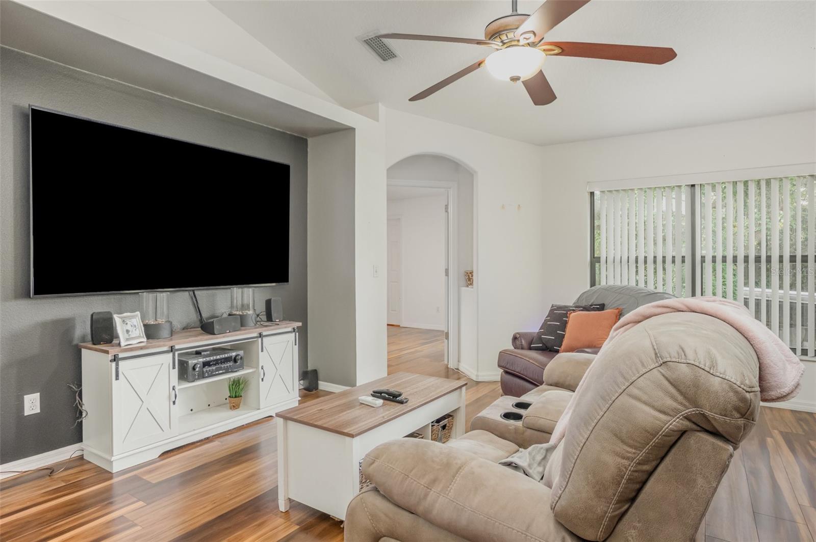 Image 7 of 30 For 1356 Canary Drive