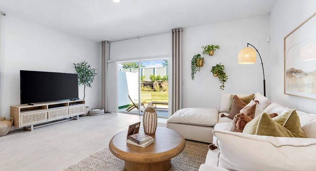 Image 6 of 14 For 7801 Waterscape Drive