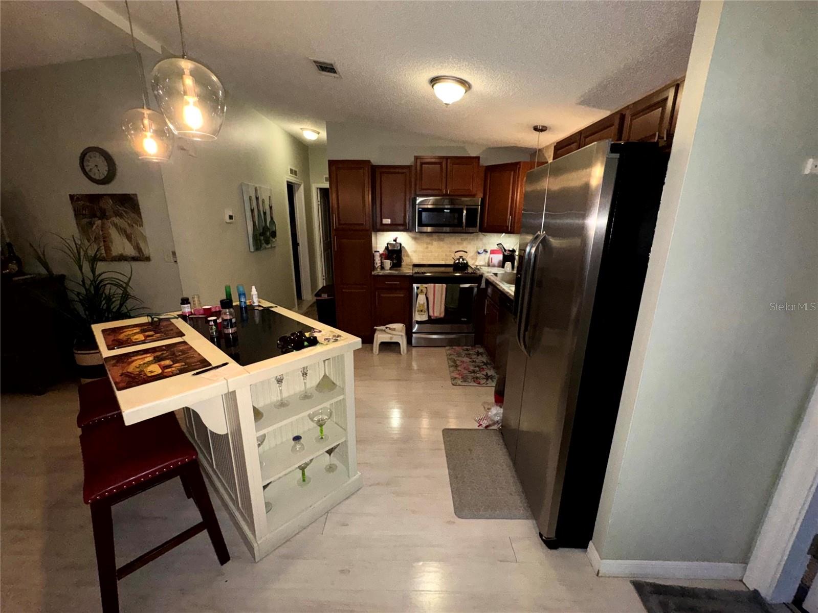 Image 24 of 49 For 813 Saint Andrews Boulevard