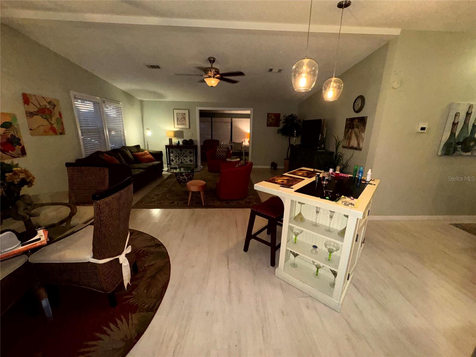 Image 25 of 49 For 813 Saint Andrews Boulevard