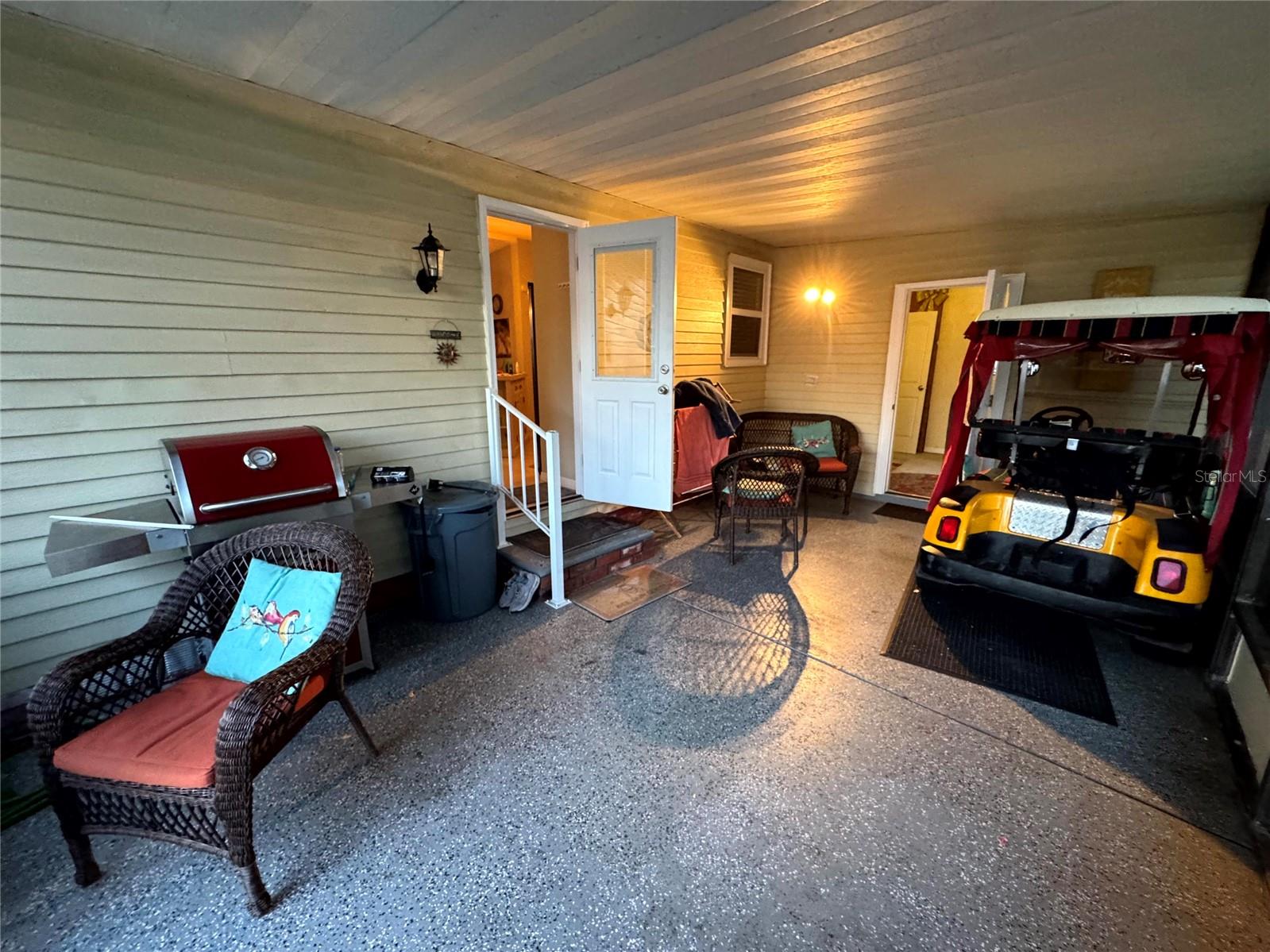 Image 34 of 49 For 813 Saint Andrews Boulevard