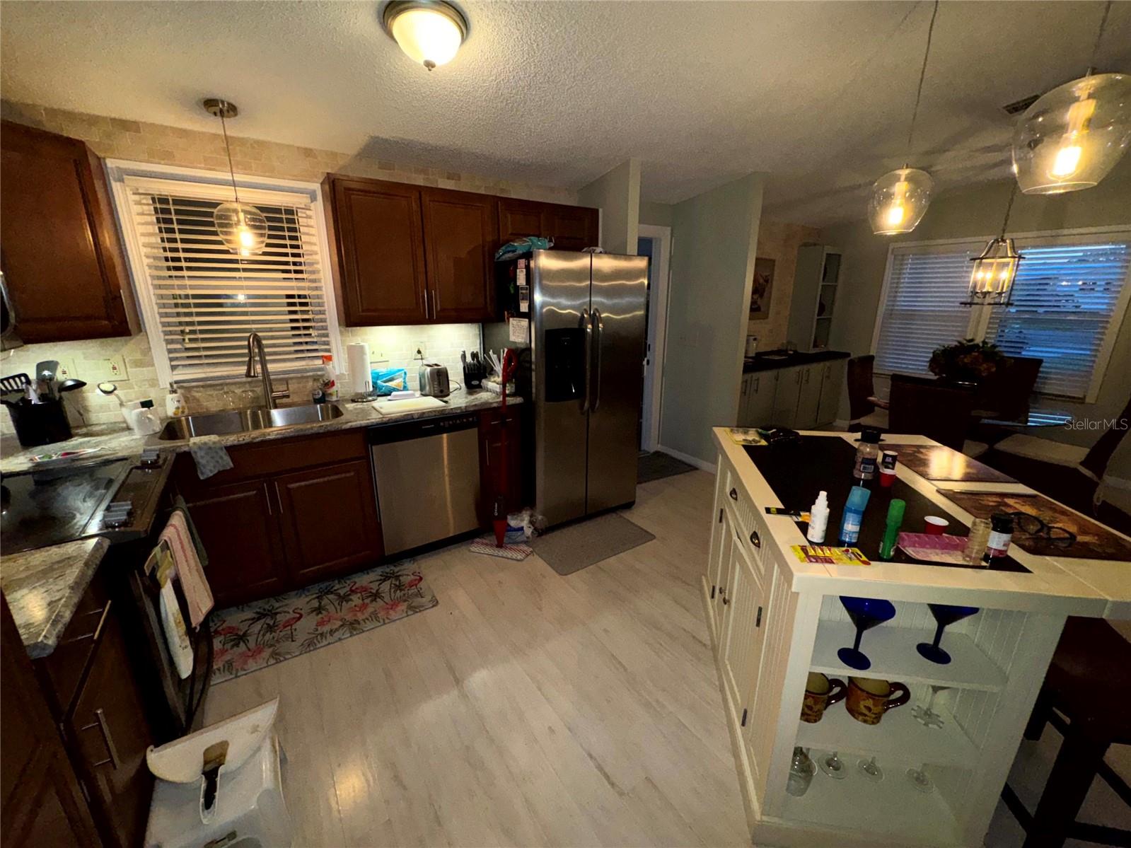 Image 8 of 49 For 813 Saint Andrews Boulevard