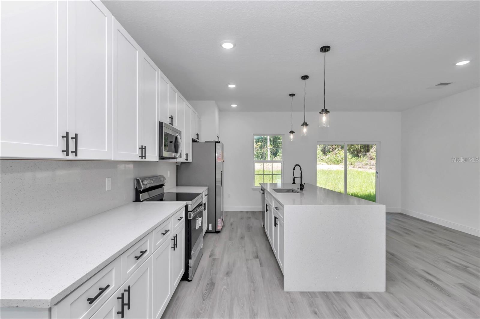 Listing photo id 18 for 9311 Sherman Drive