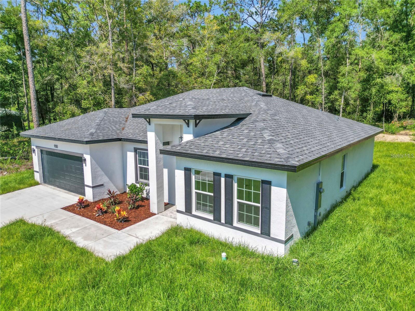 Listing photo id 1 for 9311 Sherman Drive