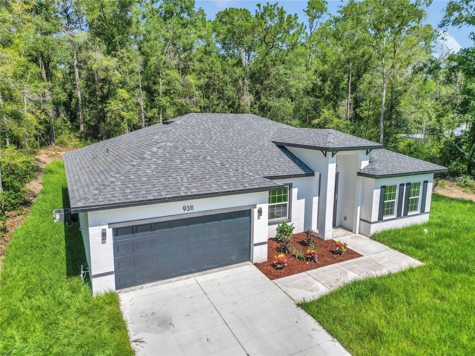 Listing photo id 2 for 9311 Sherman Drive