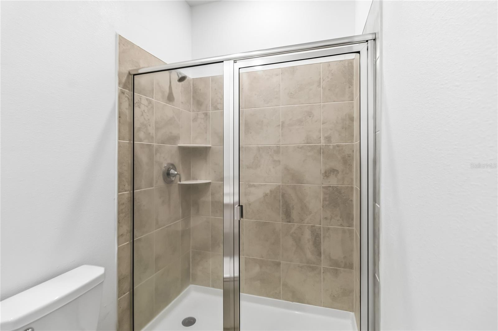 Image 25 of 49 For 6300 Chirpine Lane