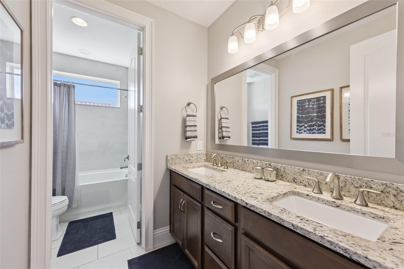 Image 26 of 73 For 13436 Heswall Run