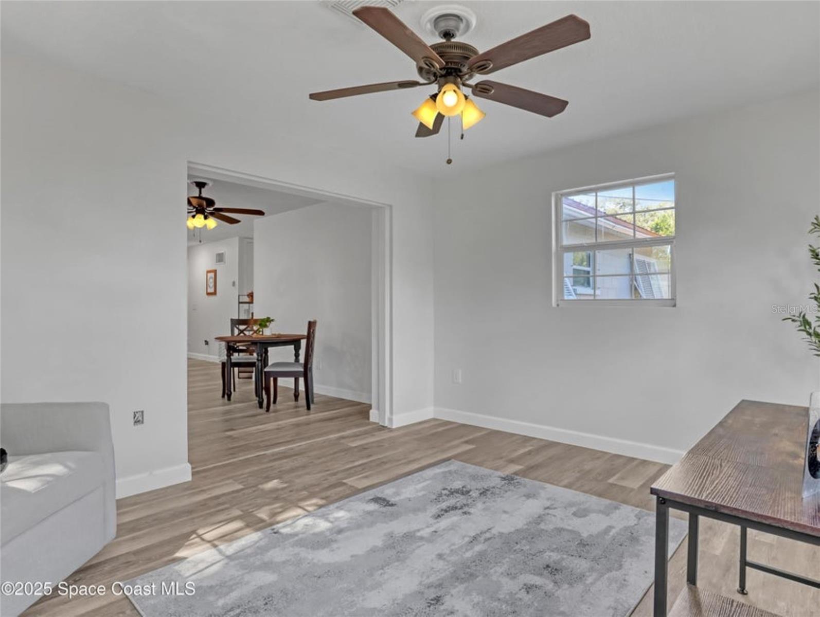 Image 14 of 32 For 4995 Sharlene Drive