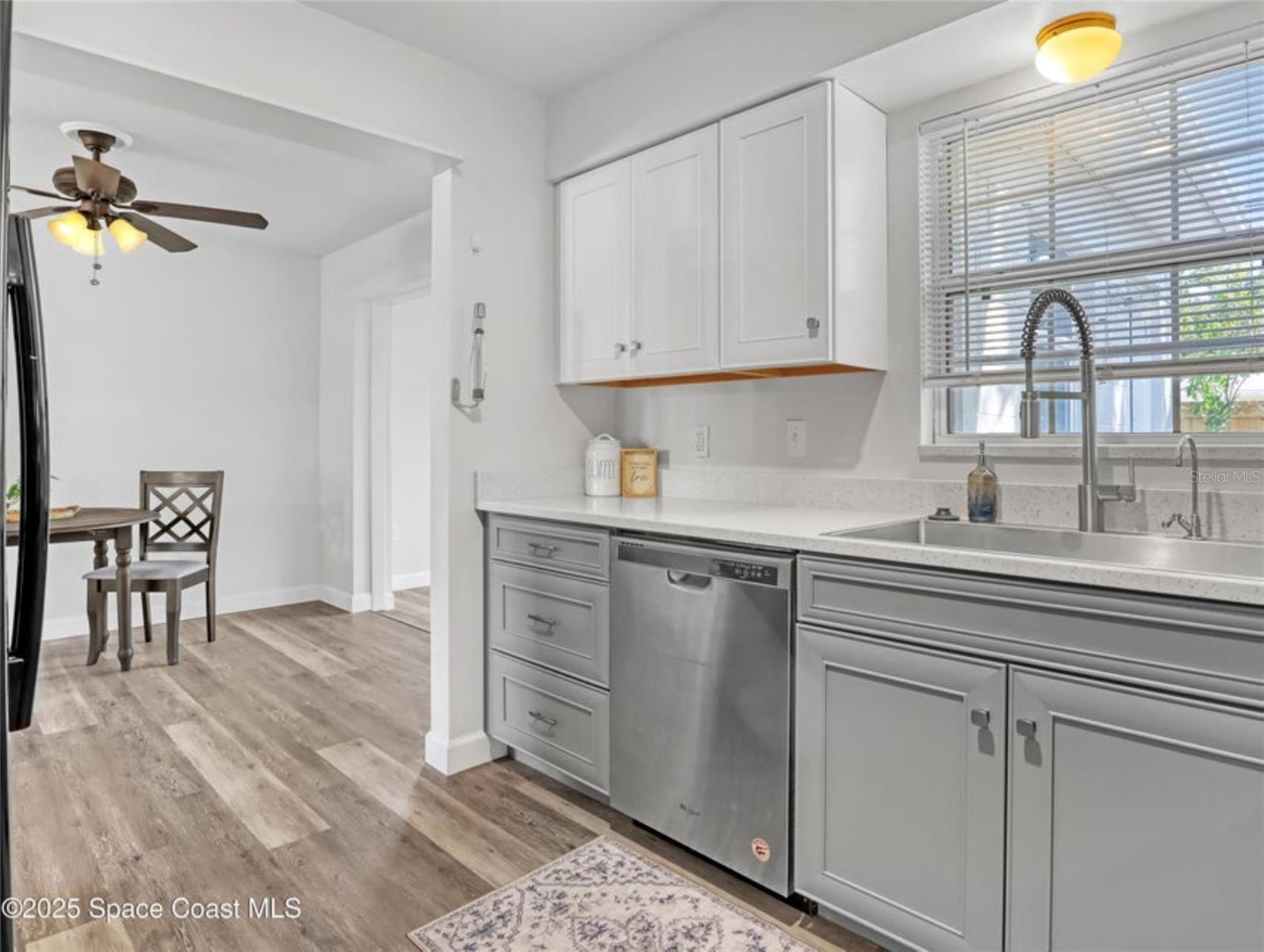 Image 16 of 32 For 4995 Sharlene Drive