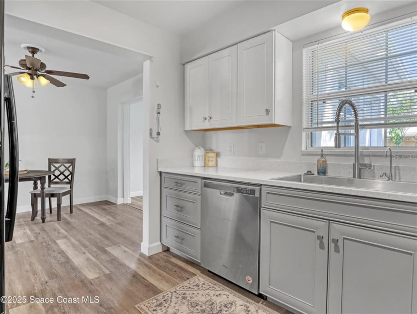 Image 18 of 32 For 4995 Sharlene Drive