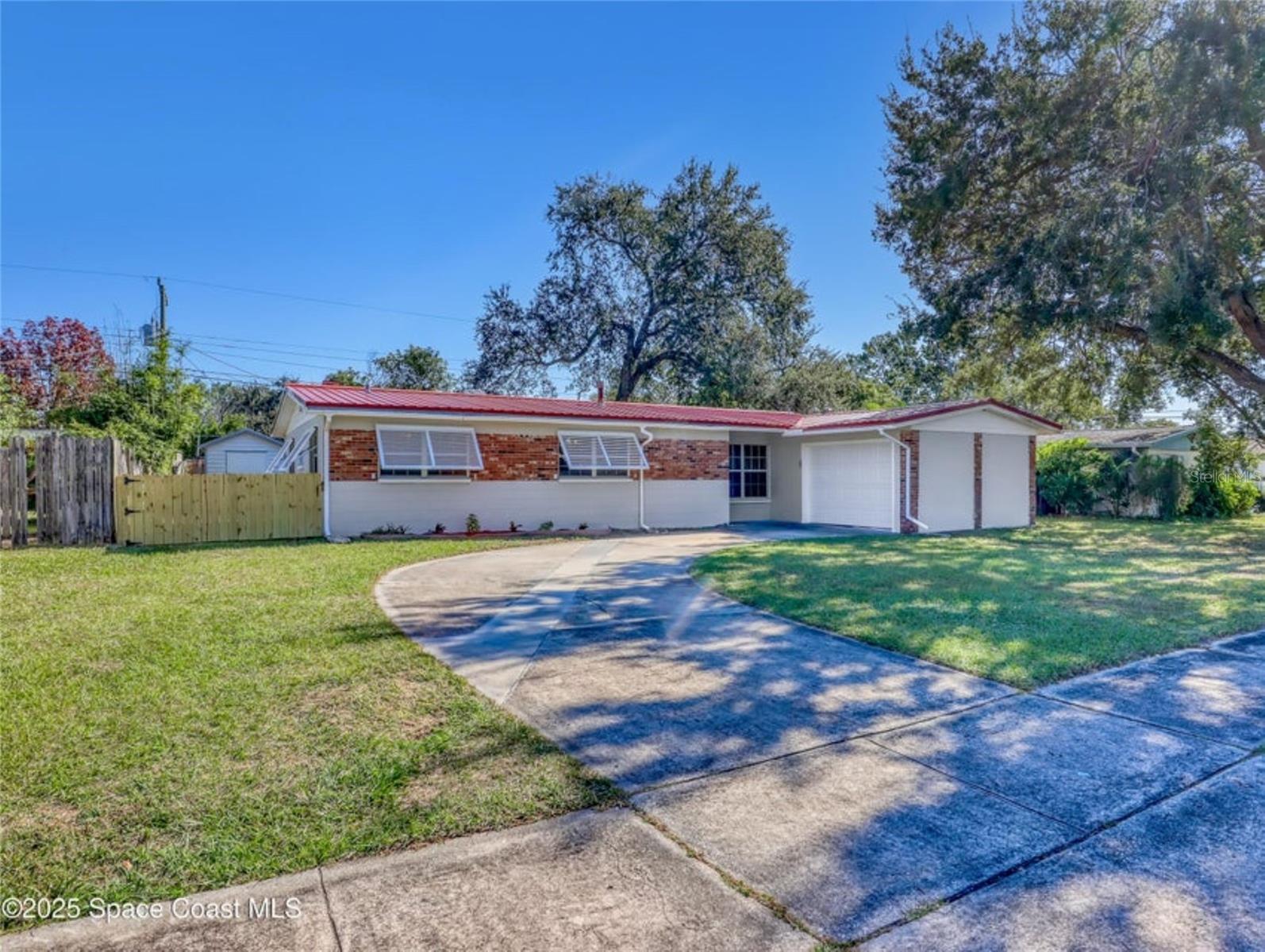 Image 2 of 32 For 4995 Sharlene Drive