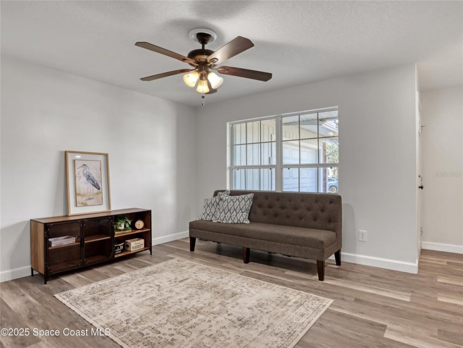 Image 8 of 32 For 4995 Sharlene Drive