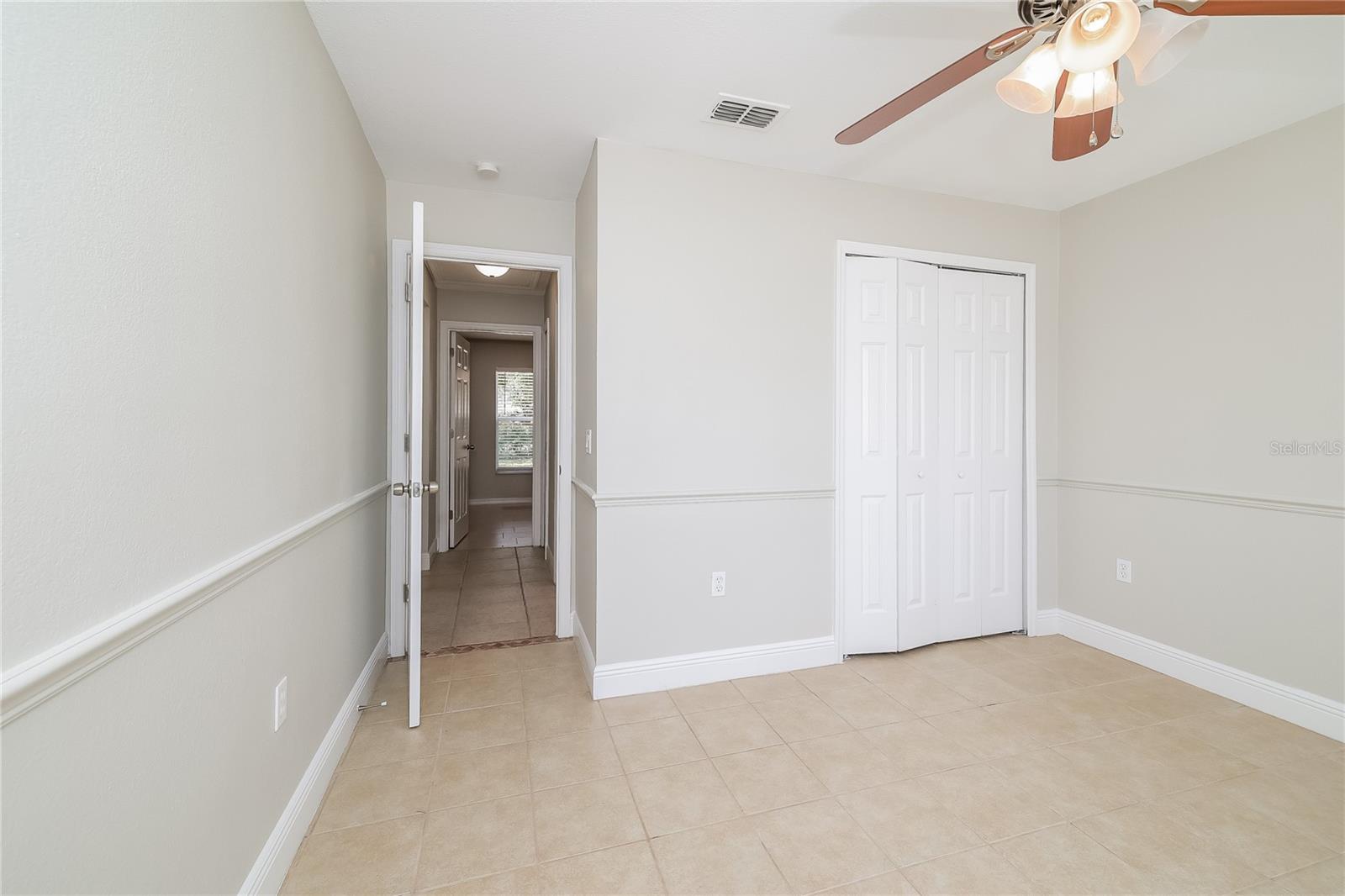 Image 11 of 16 For 417 Peppermill Circle