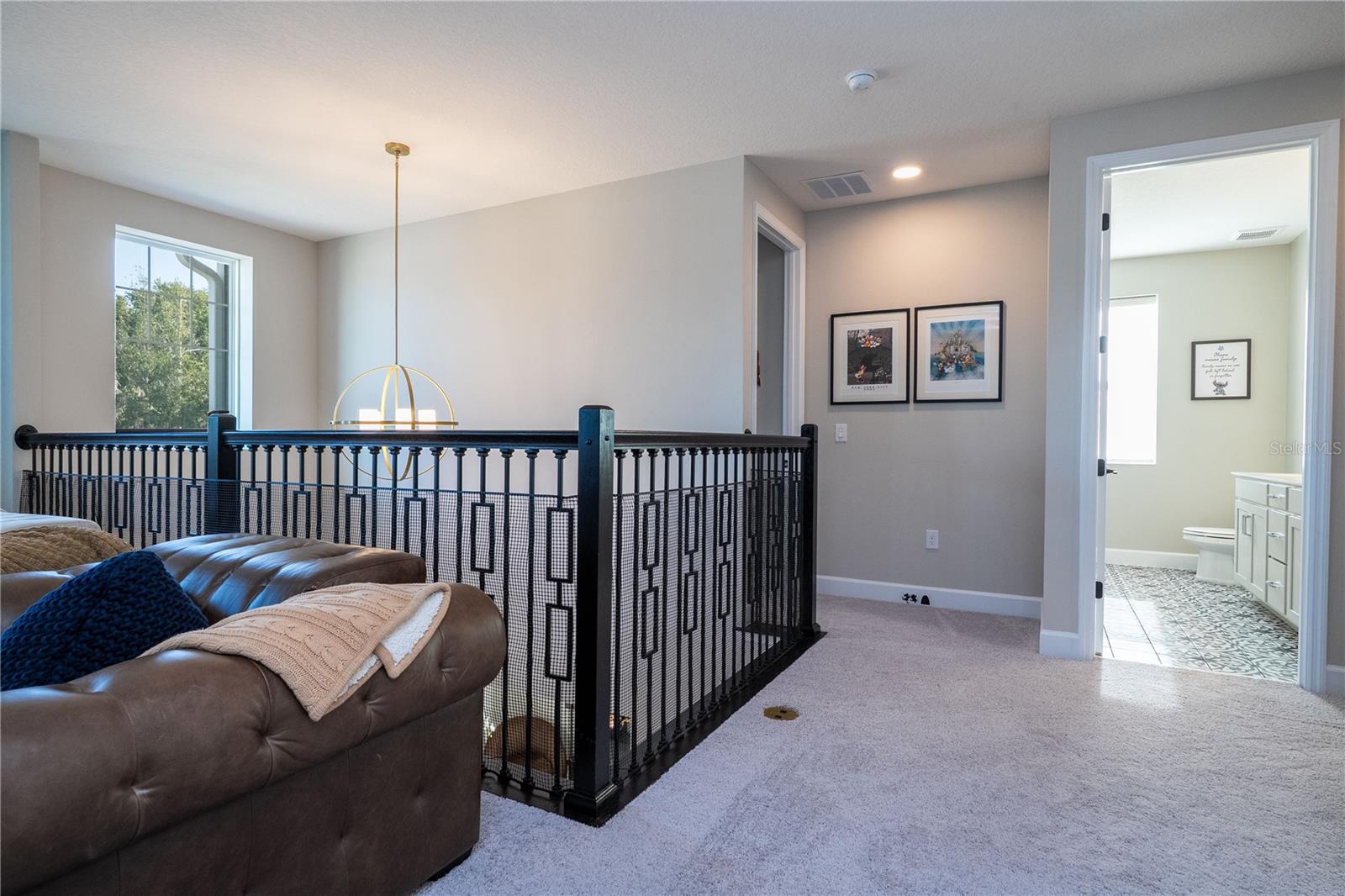 Image 46 of 93 For 702 Pointe Emerson Boulevard