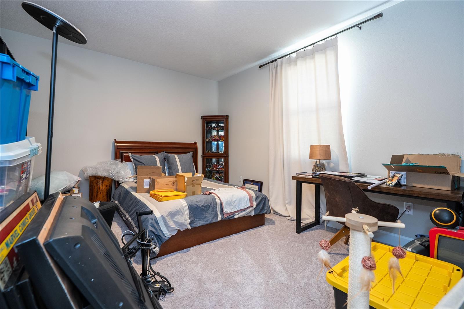 Image 52 of 93 For 702 Pointe Emerson Boulevard